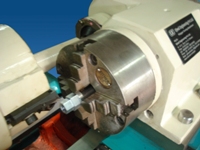 Polygon Turning Attachment Fixed On Lathe Machine